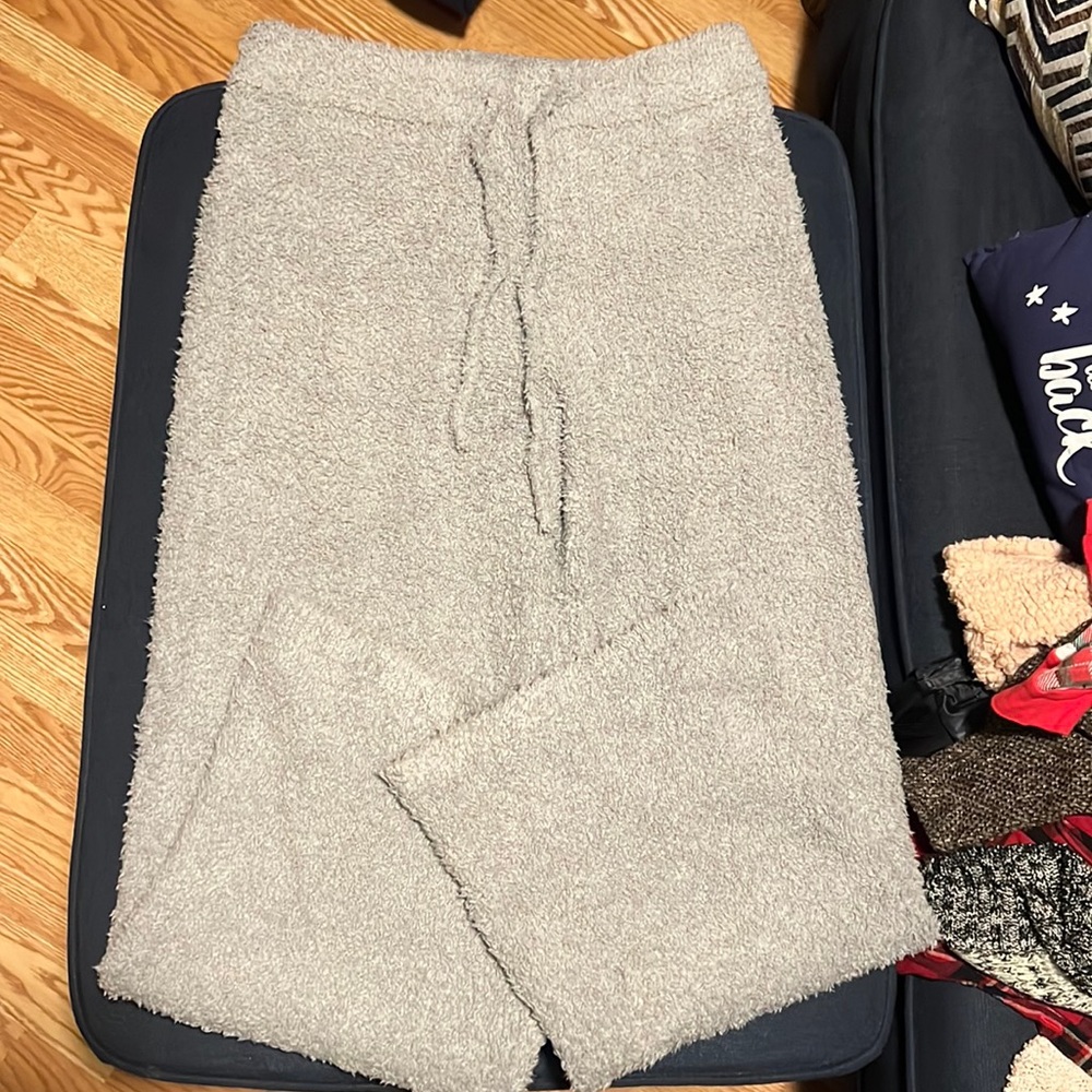 Wide leg fuzzy pants - Women's size Large